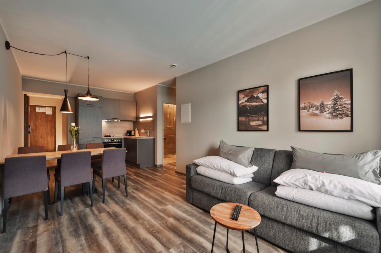 Lakeside Apartments Seefeld ゼーフェルト・イン・チロル エクステリア 写真